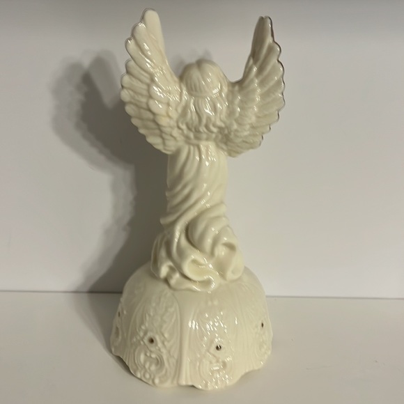 Christmas Angel Decoration - Picture 4 of 7